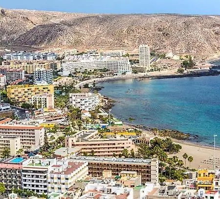 Apartment Tenerifeopenhome Bright Penthouse On The Cristianos Arona (Tenerife)